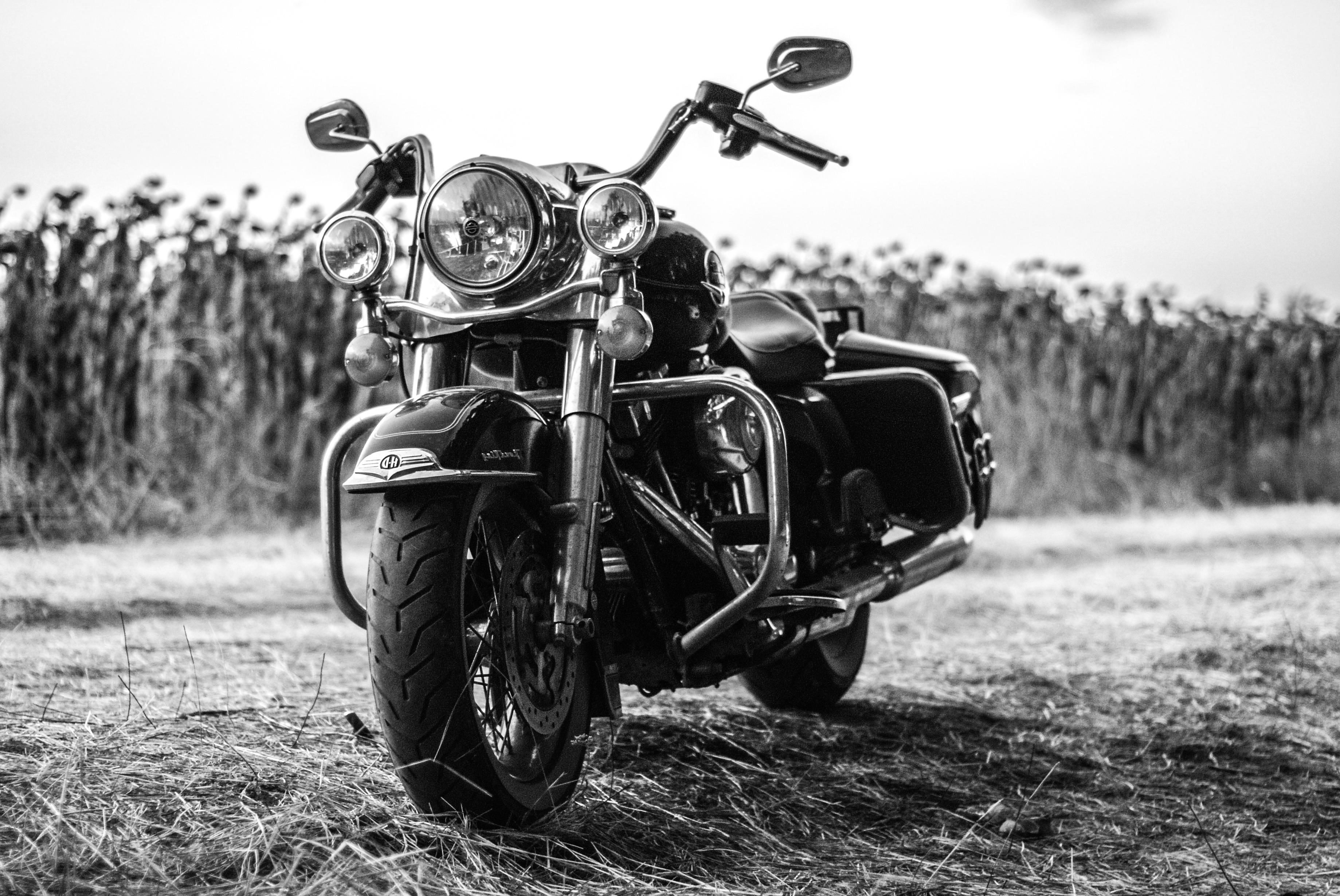 Safety Features to Look for in a Luxury Motorcycle for Daily Commuting