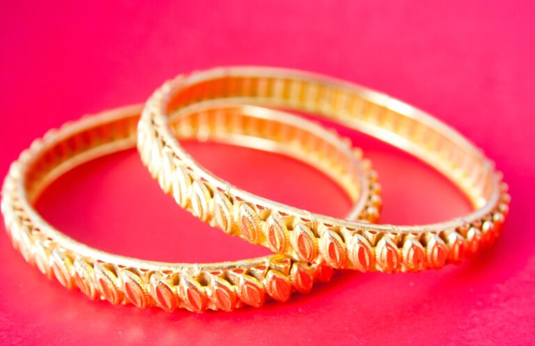 Luxurious Metals Used in Jewelry Making