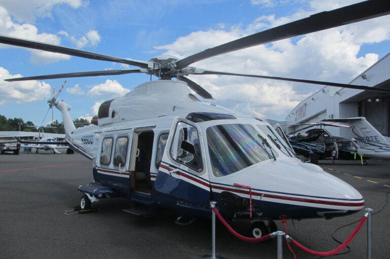 How to Choose the Best Private Helicopter Charter Company