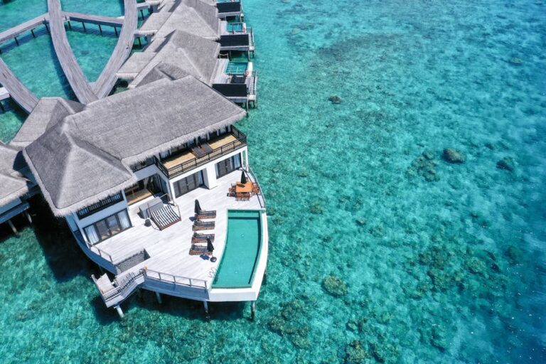 Exploring the World of Luxury Private Islands for Sale