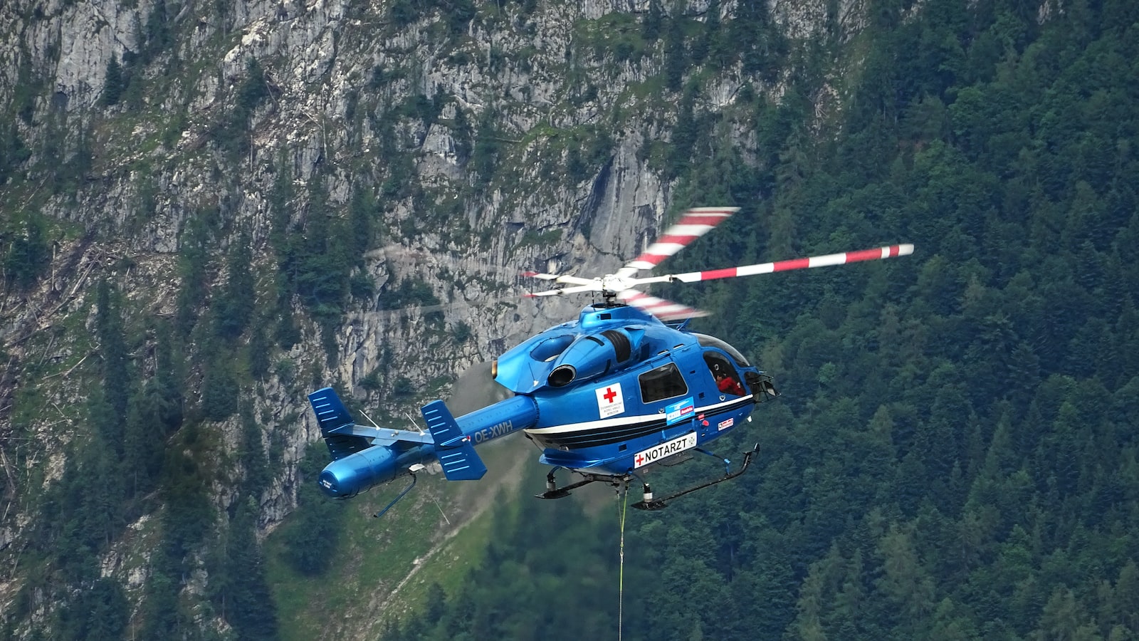 Which Is the Safest Private Helicopter