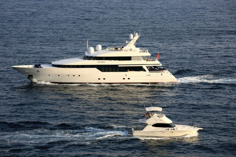 How to Travel in Style with Luxury Private Yachts for Events