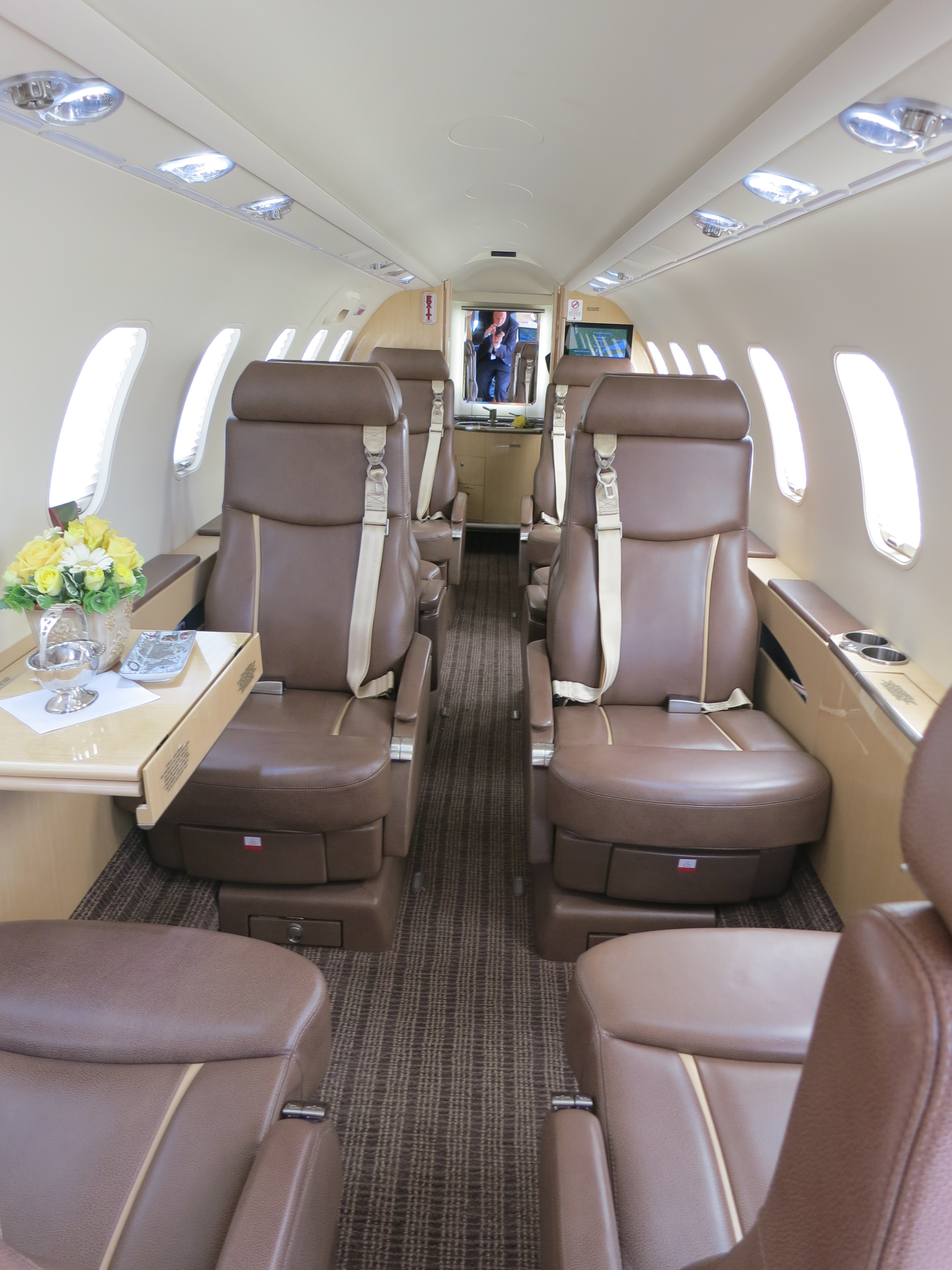 Exploring Different Types of 10 Seater Private Jets: A Breakdown of Features and Price Ranges