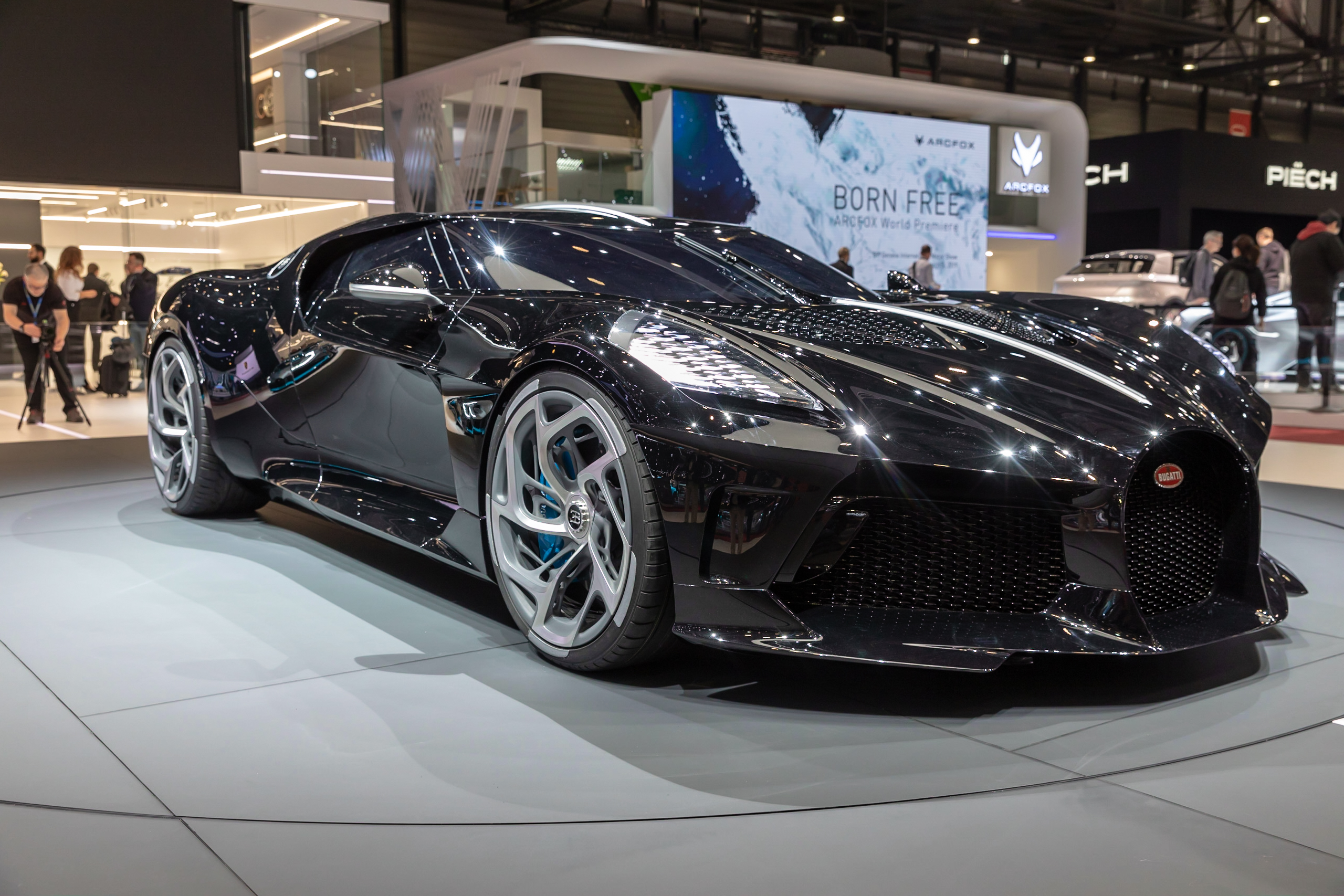 1. Unveiling the Allure of Exclusivity: Exploring the World's Most Expensive Car