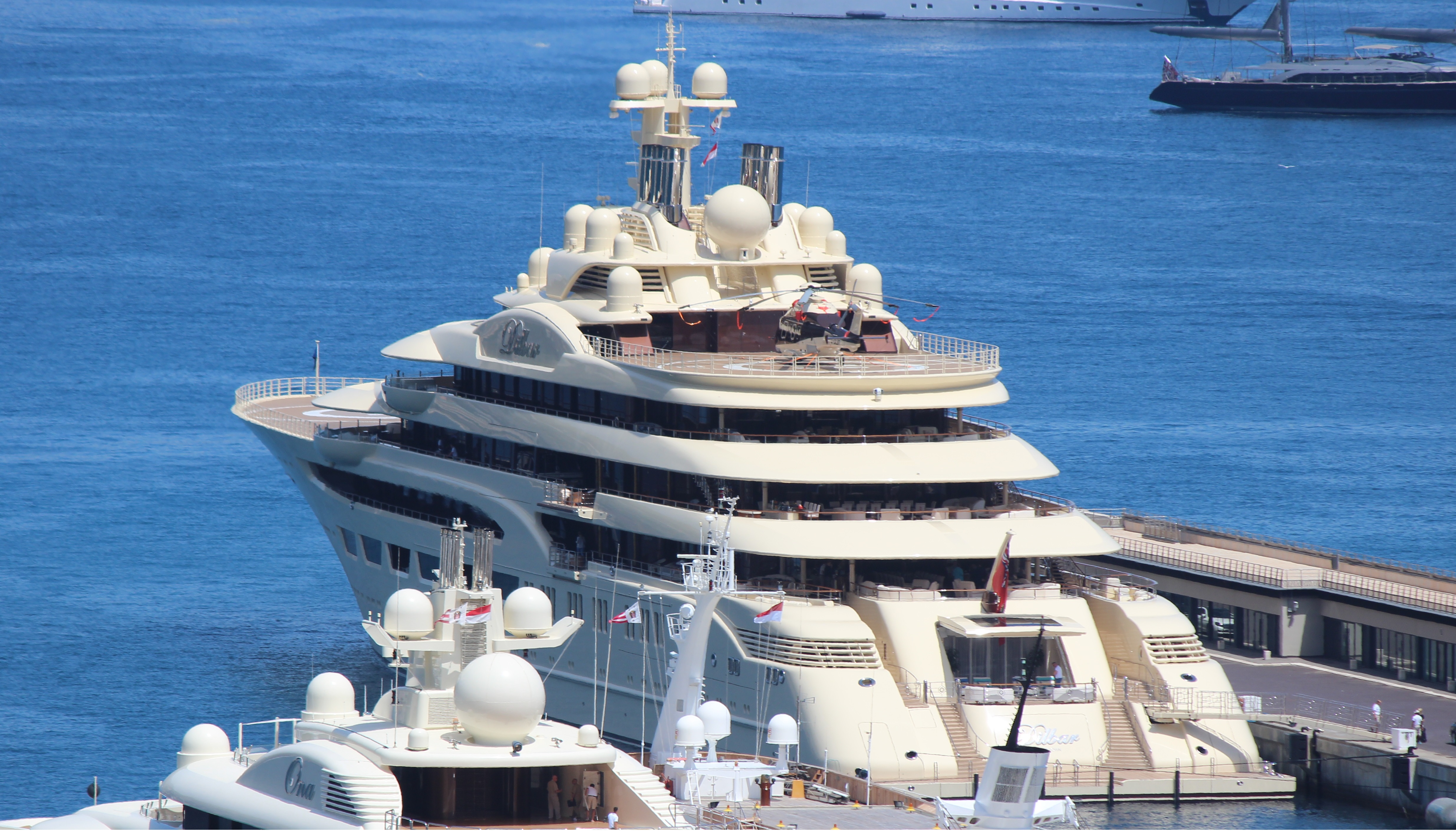 3. Engineering Marvels: Unraveling the Technological Feats Behind Billion Dollar Yachts