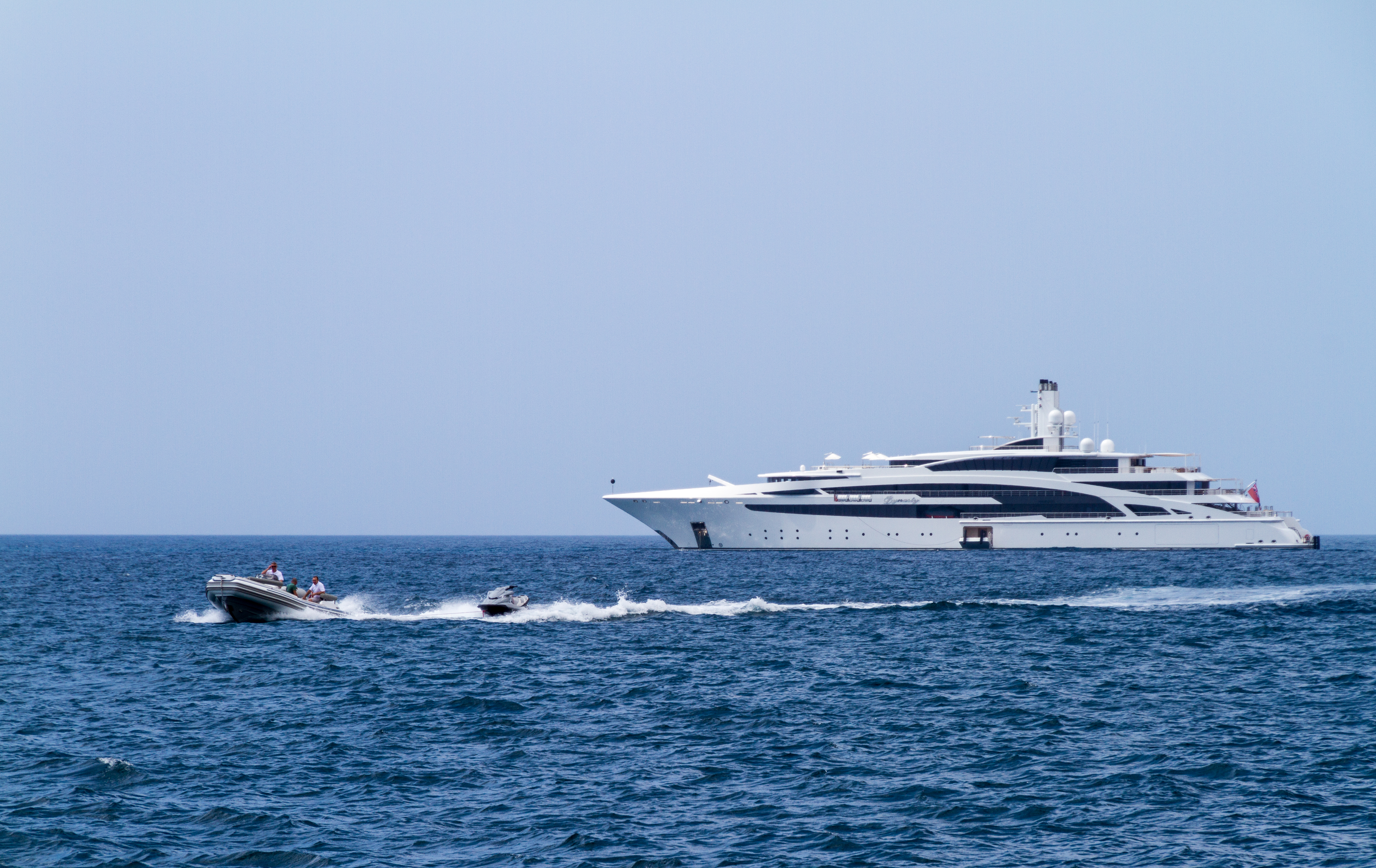 Enjoying a Luxurious Getaway: Recommended Destinations for Anonymous Yacht Charter