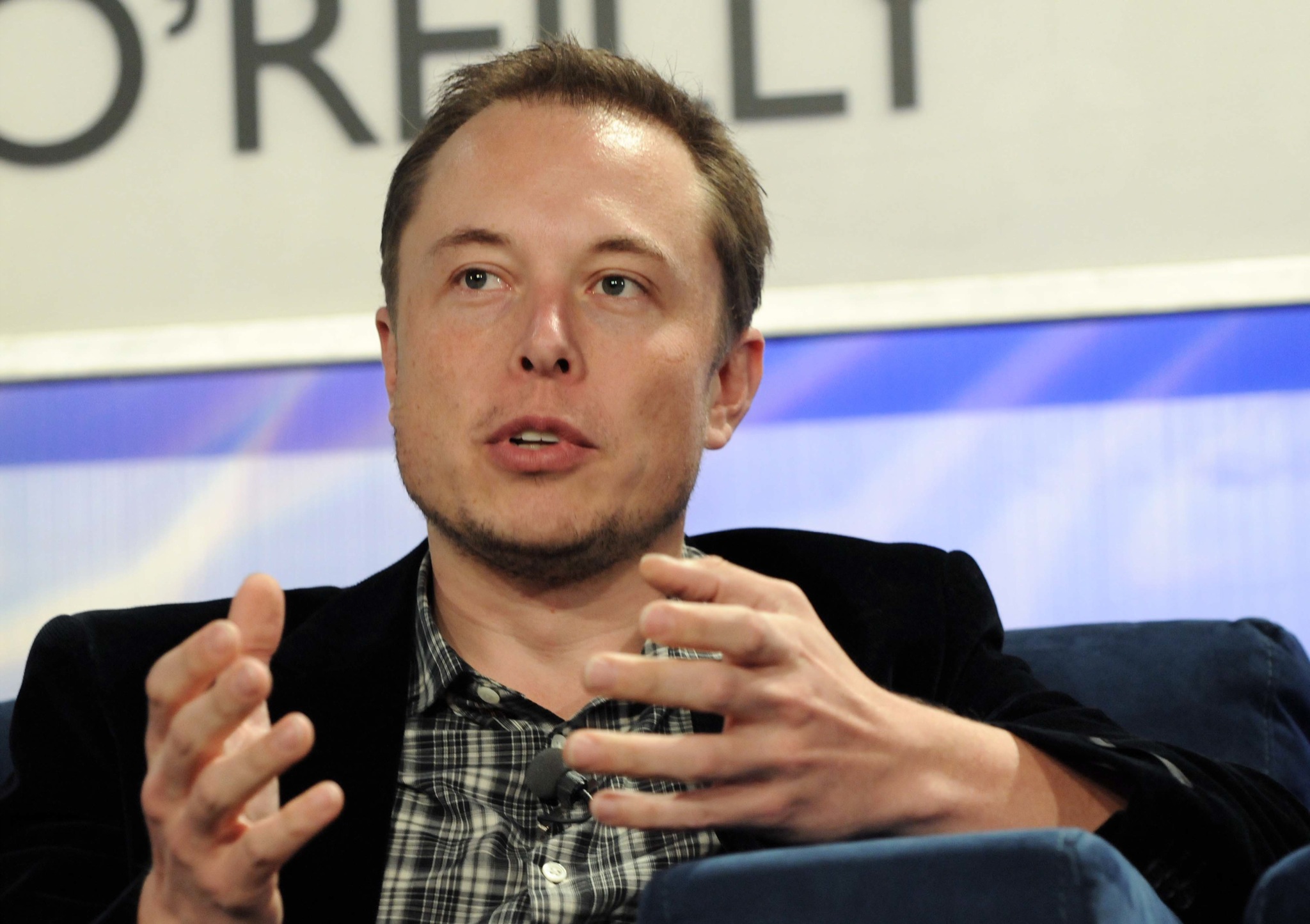 Navigating the Rumor Sea: Expert Insights on Elon Musk's Potential Yacht Ownership