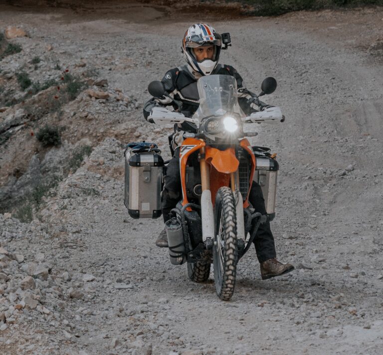 How to Prepare for Long-Distance Trips on a Luxury Motorcycle