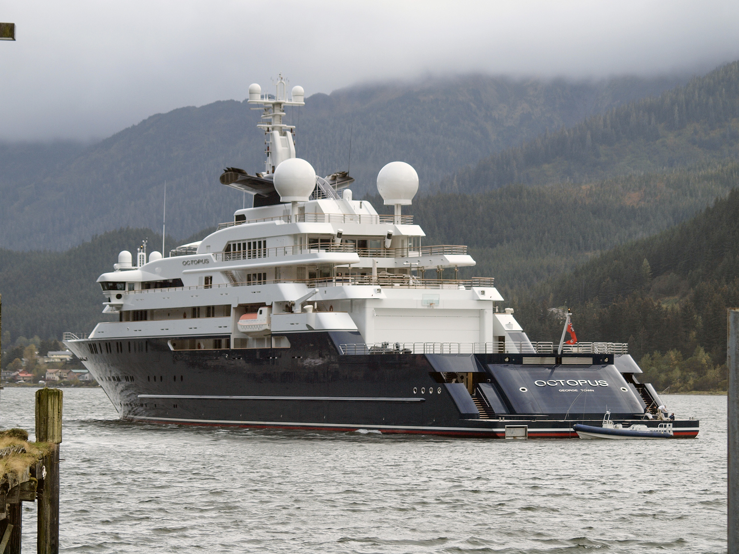 5. Prestige and Reputation: Iconic Superyacht Builders Worth Considering