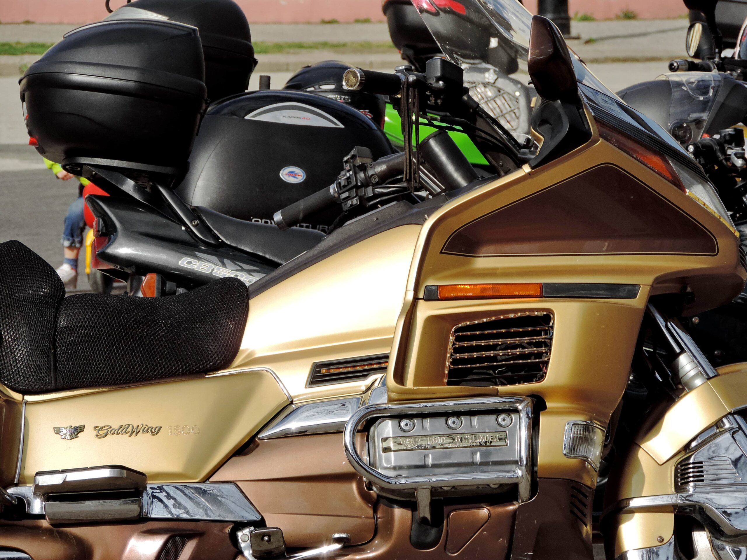 What Are the Essential Accessories for Luxury Motorcycle Riders