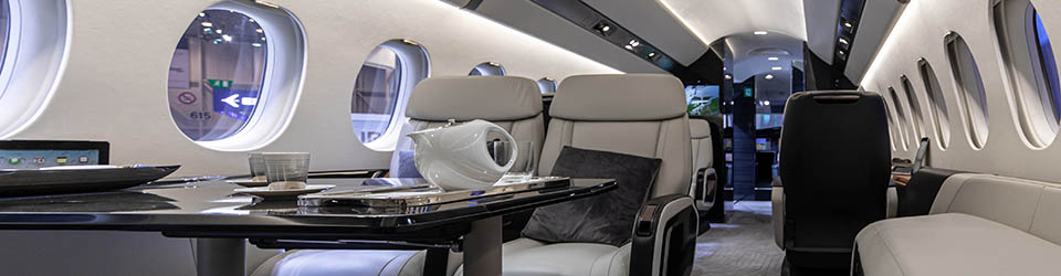 What Are the Luxurious Amenities Offered on Private Jets