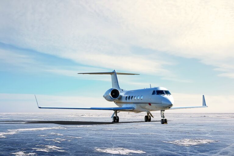What Are the Top Private Jet Brands for Fashionistas