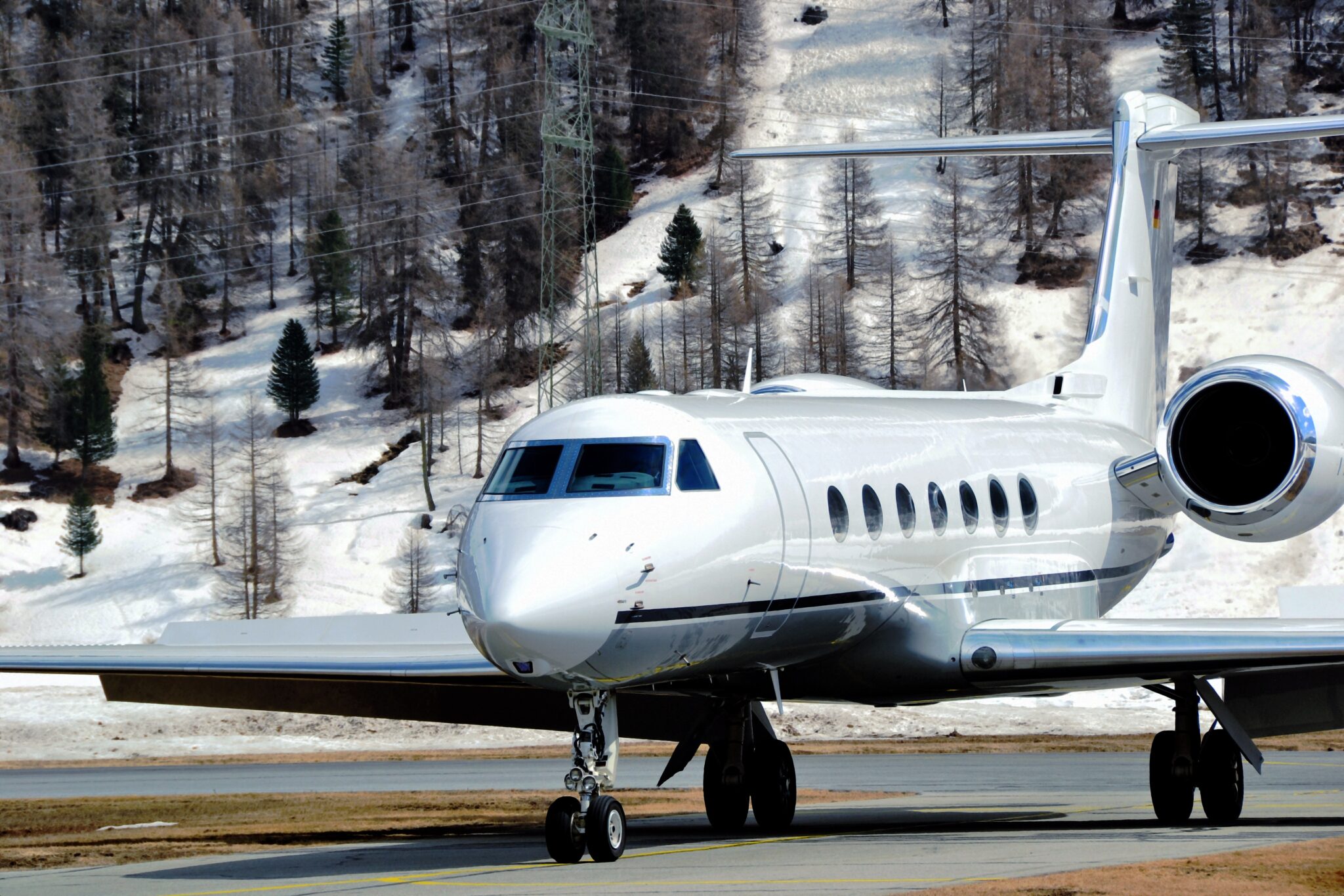 Who-Owns-a-Nike-Private-Jet-2048x1365.jpg
