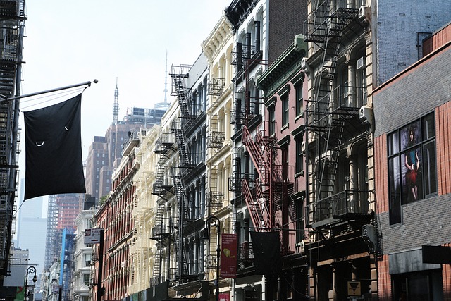 Shopping Paradise: A Guide to SoHo's Trendy Stores and Boutiques