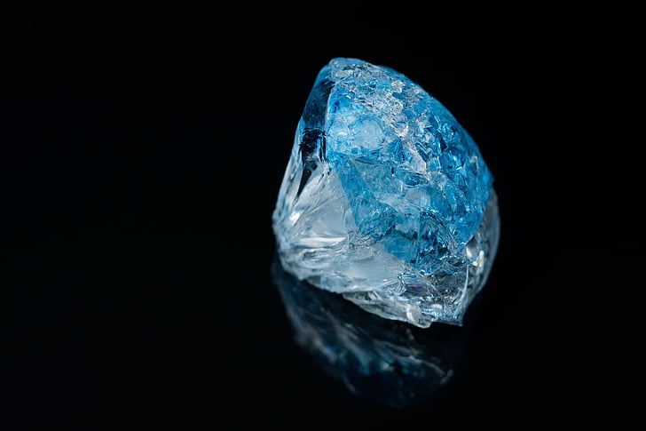 Shedding Light on the Uncommon: Discovering the Factors That Make Some Gemstones Exceptionally Rare
