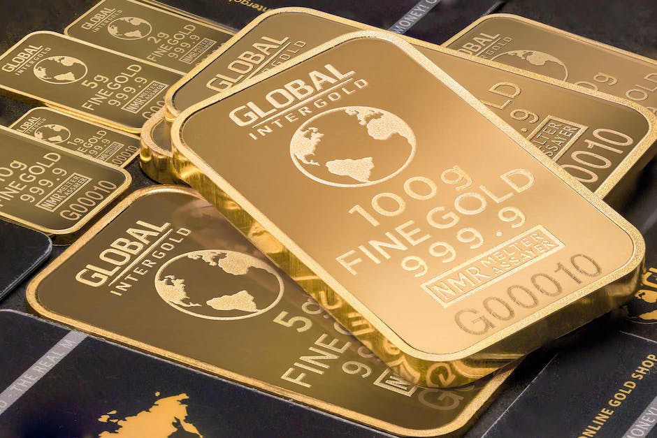 - Power Players and Leaders: How Gold Reflects Prestige and Wealth