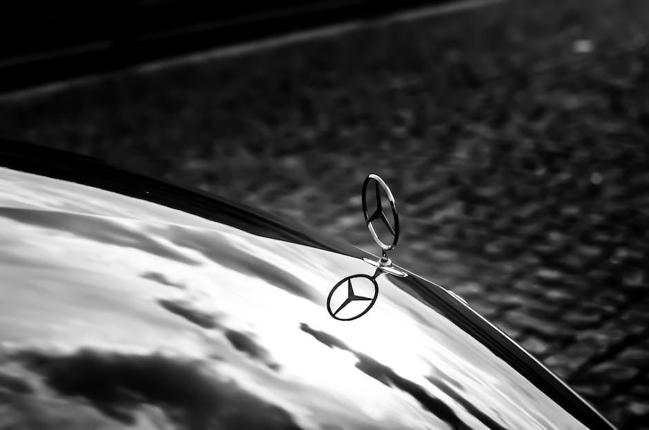 Unraveling the Key Elements that Define Mercedes as a Luxury Car