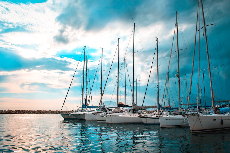 Beyond Pleasure: Utilizing Yachts for Business and Networking Opportunities