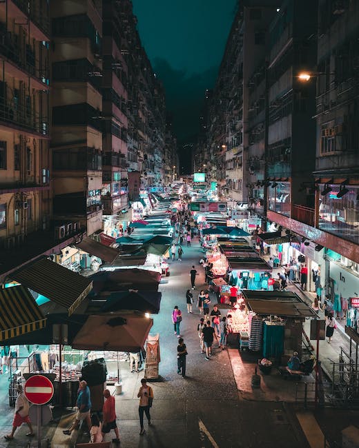 Unraveling the Socioeconomic Fabric: A Close Look at Kowloon's Wealth Distribution