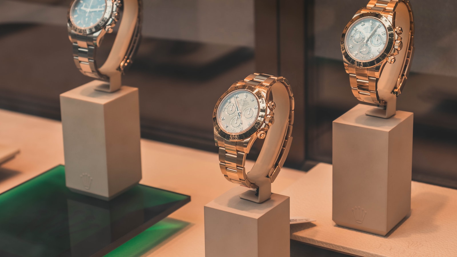 6. Masterpieces for Discerning Collectors: Unveiling the Best Investment Timepieces