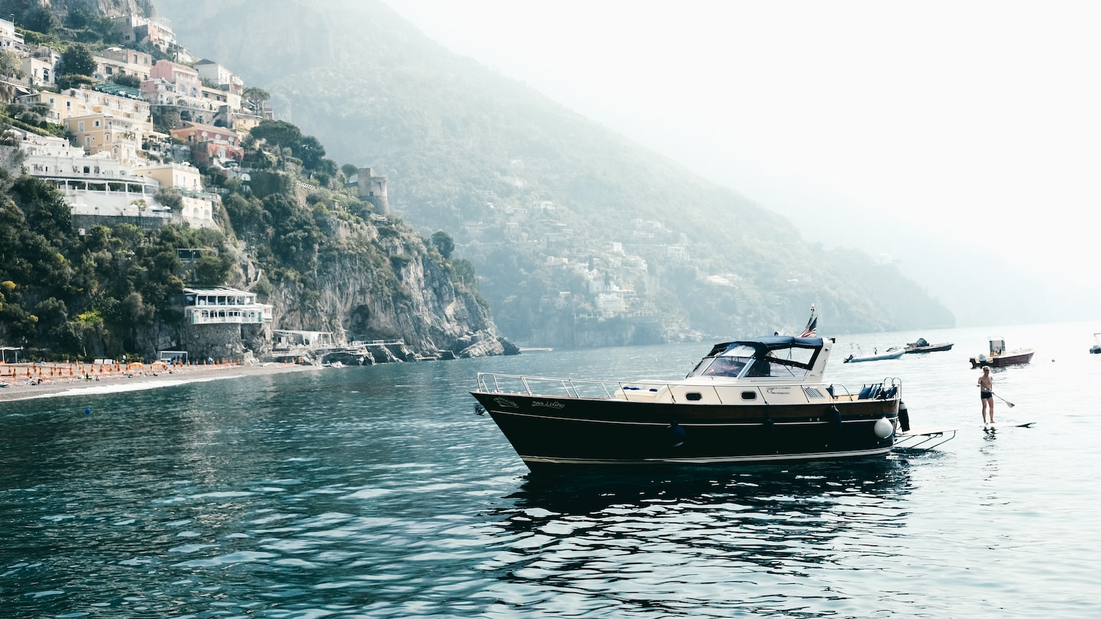 Seamless Logistics: Tips for Efficiently Planning and Executing Your Yacht Vacation Itinerary